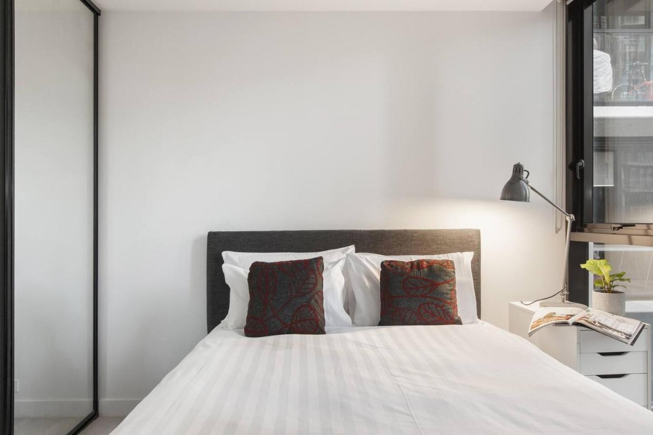 Central Sleek City Living Close To Everything Melbourne Eksteriør billede